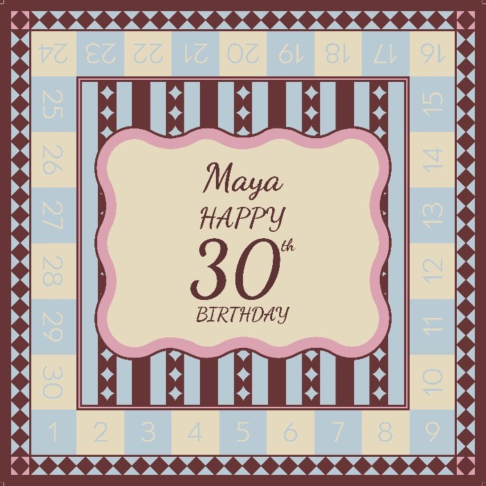 לוח משחק יום הולדת לדוגמה עם השם Maya